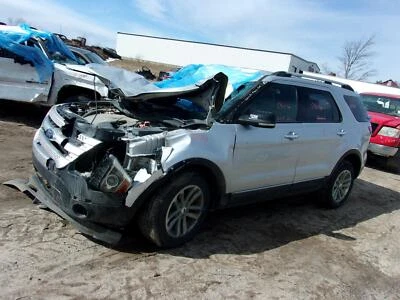 二手后左门窗调节器 后部适合:2012 年福特探险者无电机 — 第 1/4 张图片