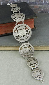 Antiguo Brazalete Moneda de Plata Graduado República Peruana Lima de Cambio de Siglo - Imagen 1 de 6