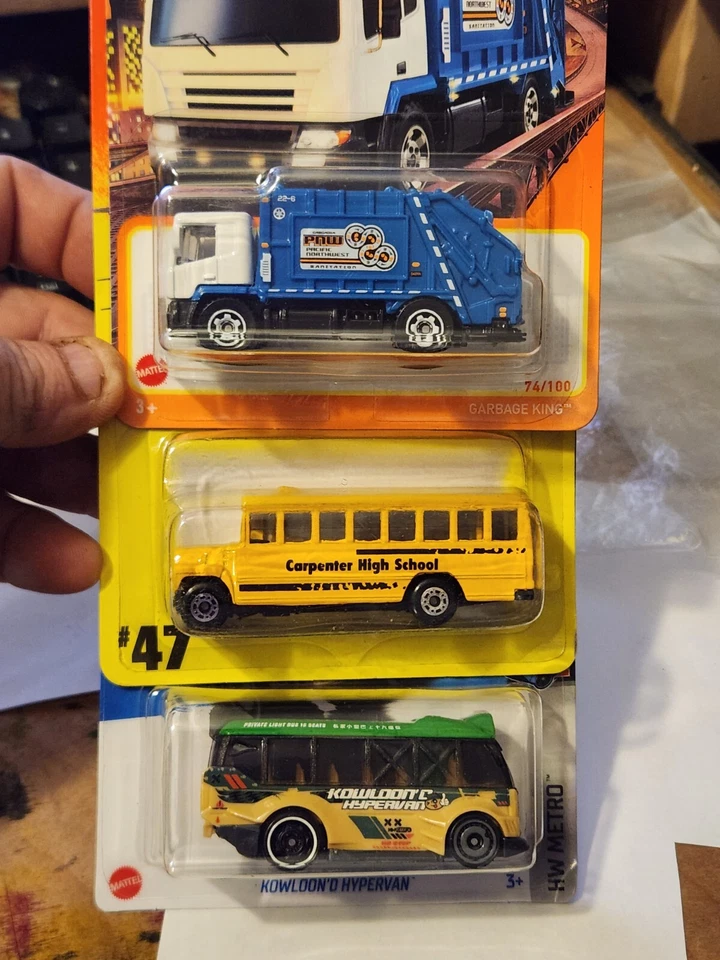 Hot Wheels/Matchbox CITY autobuses escolares camiones de basura barredoras de calles Foto 1 de 1