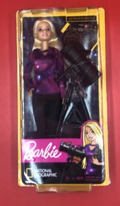 Barbie You Can Be Anything National Geographic Astrophysicist Bambola e telescopio - Foto 1 di 2