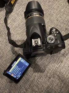 Nikon D5100 Camera 16.2MP w/Tamron 18-270mm Lens, Bag, 2 batteries w/adapter - Picture 1 of 9