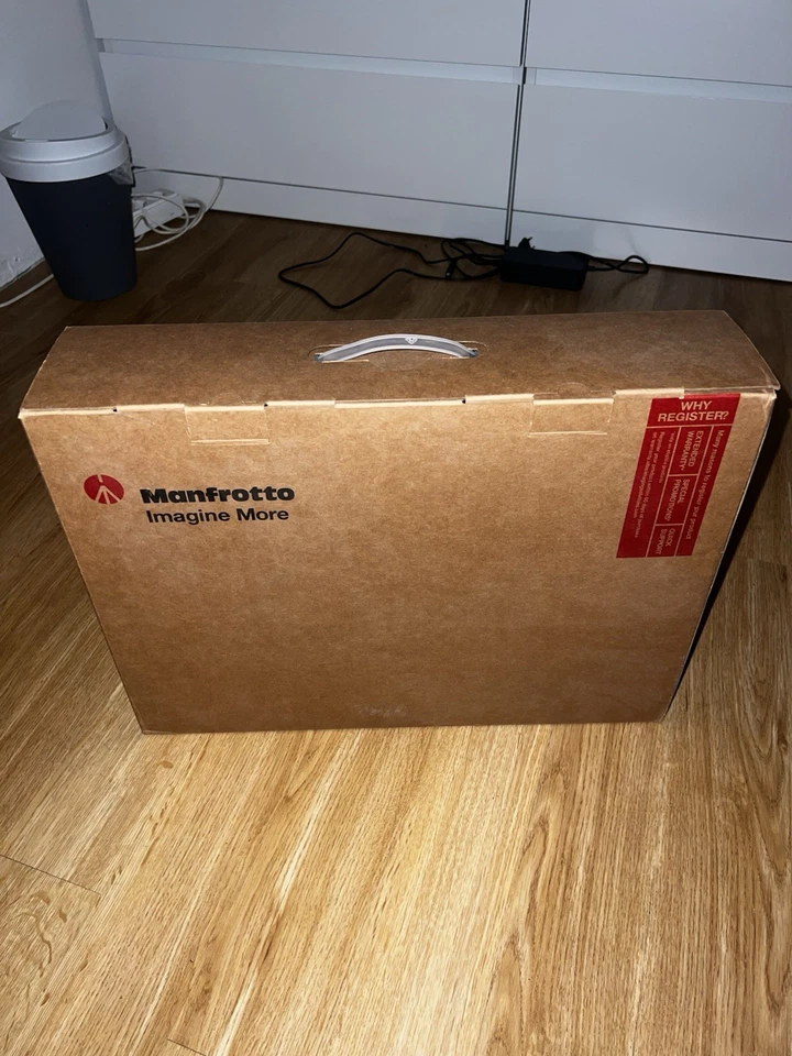 Manfrotto MVG460 PROFI-3-ACHSEN-GIMBAL für Bis zu 4,6kg - Schwarz - Bild 1 von 3