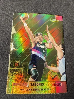 1999 Topps Finest  Basketball Arvydas Sabonis Gold Refractor #79/100 - Image 1 of 4