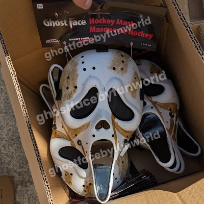 Ghost Face Hockey Mask - Distressed - Fun World Official - Image 1 of 2