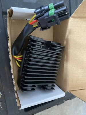 Voltage Regulator Rectifier for Can-Am DS 650 2000-2002 Repl.# 278001554 - Image 1 of 3