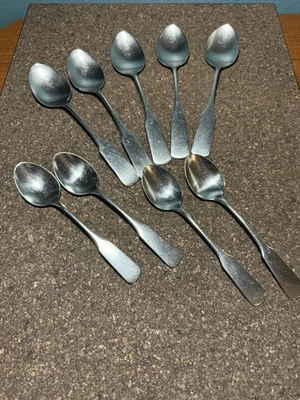 9 Cucharas de sopa y postre WMF Cromargan PILGRIM satinado inoxidable Alemania OVALADAS  Foto 1 de 4