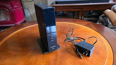 Módem por cable Linksys CM3024 DOCSIS 3.0 - 24x8 - Reacondicionado por el fabricante - Muy bueno Foto 1 de 4