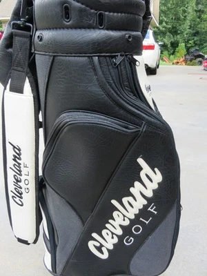 Bolsa de Golf Cleveland Tour Action Negra Blanca 6 Vías Bolsillos Vintage Cubierta para Lluvia* Foto 1 de 4
