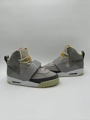 Nike Air Yeezy 1 Zen 2009 Size 9.5 Brand New 366164-002 - Image 1 of 4