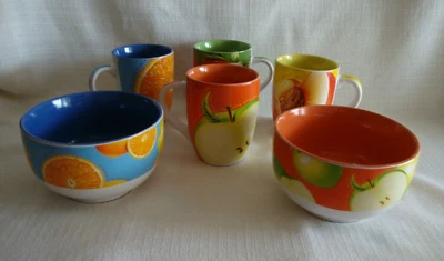 ensemble à petit déjeuner mugs et bols à céréales en céramique - Photo 1/4