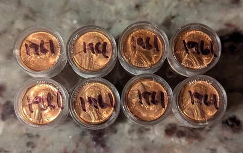 Lot Of 8 Rolls Uncirculated 1961-P Lincoln Cents!!!!! Cover