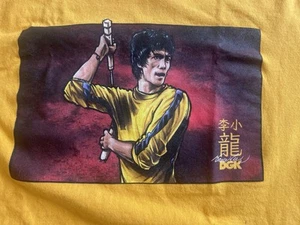 AMAZING CONDITION Bruce Lee Chinese Kung Fu Warrior Dragon Men's T Shirt size S - Picture 1 of 5