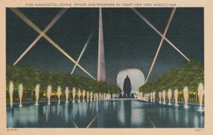 Vintage Postcard New York World's Fair 1939,  George Washington statue at night - Picture 1 of 2