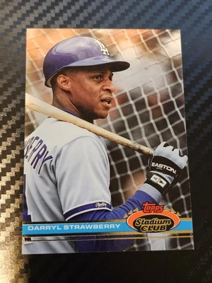 1991 Topps Stadium Club - Darryl Strawberry #301 Los Angeles Dodgers  - Image 1 of 2