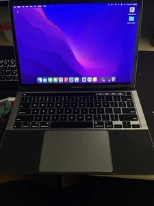 Apple MacBook Pro 2020 13 Inch Screen 8G 250GB USED READ DESCRIPTION - Afbeelding 1 van 8