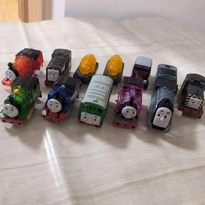 Thomas Capsule Plarail Clear Glitter Train Set Wind-Up Toy Collection - Picture 1 of 2