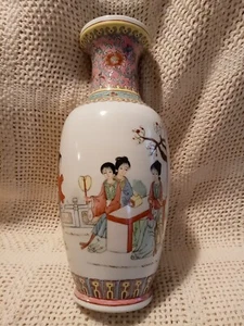 Antique Chinese Family Rose Porcelain Vase 12". Hand Painted 1900-1940s - Picture 1 of 24