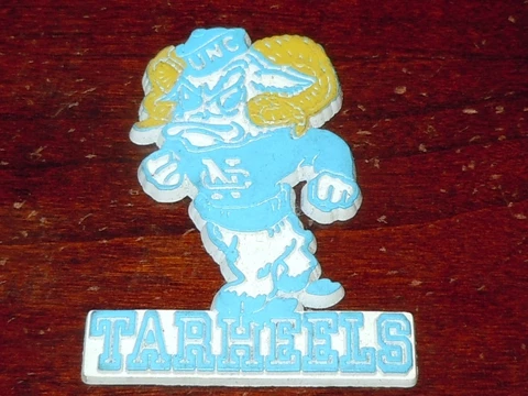 NORTH CAROLINA TARHEELS Vintage NCAA ACC RUBBER FRIDGE MAGNET Standings Board Cover