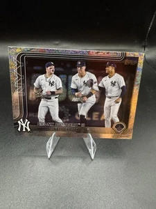 2025 Topps Series 1 Bronx Bombers w/ Judge #184 Sand Glitter Foil Yankees - Picture 1 of 2