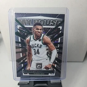 2023-24 Donruss Optic #11 Giannis Antetokounmpo My House Bucks - Bild 1 von 2