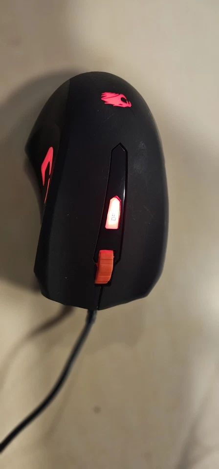 iBUYPOWER Gaming Mouse 5-Button USB Selectable DPI 1000/1600/2000 MOU-IBP-003 - Image 1 of 4