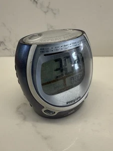 Philips AJ3051 Weekend Sleeper Clock Radio Vintage fully working - Picture 1 of 24
