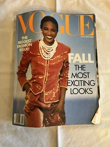 VOGUE-SEPTEMBER 1989-1ST AFRICAN/AMER SEPT Cover-NAOMI-LINDA-CHRISTY-TATJANA - Picture 1 of 9