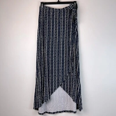 Falda midi tejida envolvente sintética Loveappella Madyson azul marino pequeña pequeña Foto 1 de 4