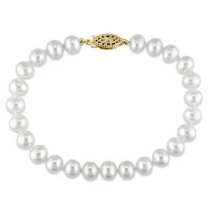 Amour 14k Yellow Gold White Cultured Freshwater Pearl Bracelet - Picture 1 of 4