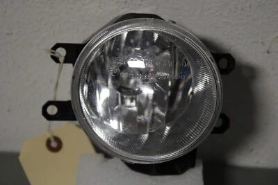 2012 2013 2014 TOYOTA PRIUS ПРАВАЯ СТОРОНА ПРОТИВОТУМАННЫЕ ФАРЫ OEM - Изображение 1 из 4