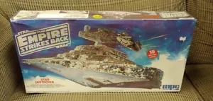 MPC Star Wars STAR DESTROYER The Empire Strikes Back 15" Sci-Fi Model kit # 8915 - Picture 1 of 2