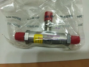 P/N P18-376T NSN4820-00-013-9268 CHECK VALVE TEE 3 PORT 3000 PSI - Picture 1 of 2