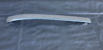 Parachoques delantero izquierdo Volkswagen Touareg 2014 2015 2016 7P moldura cromada 7P6853253 Foto 1 de 4