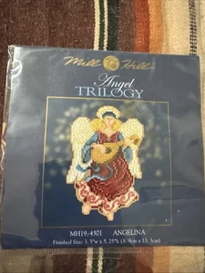 Angelina Perlen Weihnachten Kreuzstich Set Mill Hill 2014 Engel Trilogie MH19-4301 - Bild 1 von 6