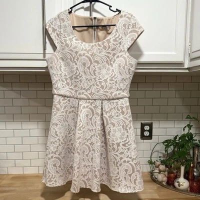 Charlotte Russe Nude Dress With White Lace Overlay Size Large - Image 1 of 4