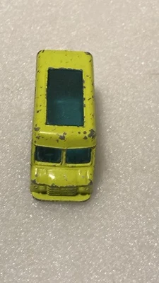  Husky Commer Walk-Thru Van Зеленый Грузовик для Доставки - Изображение 1 из 4