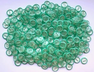 Buttons 12mm 20L Green Bright & Clear 2 Hole Craft Small Button Shirt (W320) - Picture 1 of 24