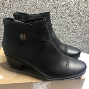 Women's collection by Clarks Emily Calle Boot booties black size 7.5 W wide 