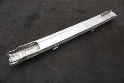 Amortiguador de barra de refuerzo de parachoques trasero 99650502103 Porsche 911 Turbo 996 2001-05 Foto 1 de 4