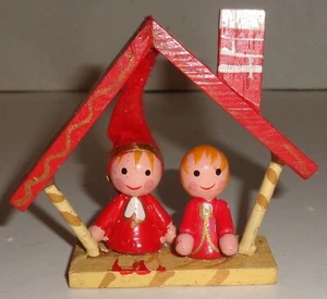 Decorazione natalizia vintage in legno piccolo popolo decorazione natalizia kitschy - Foto 1 di 3
