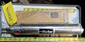 New PARKER 970661-0001-5017 Pneumatic Cylinder 2-1/16" OD X 12-1/2" Long 250 PSI - Picture 1 of 5