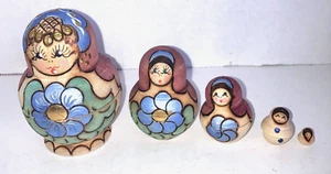 Russian Hand Painted Small Nesting Dolls Set of 5 - Picture 1 of 7