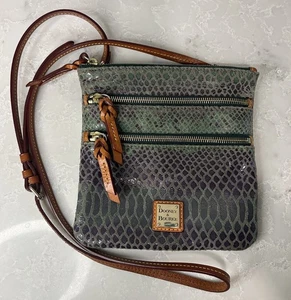 Dooney & Bourke North South Triple Zip Crossbody Purse Bag Reptile Mermaid Print - Picture 1 of 18
