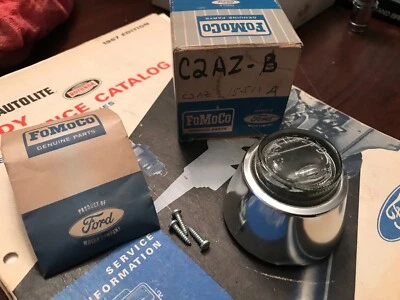 NOS 原始设备制造商 福特 1962 年 Galaxie Falcon Fairlane 尾灯备用灯镜头 C2AZ-15511 — 第 1/4 张图片