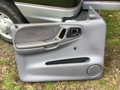 Panel de puerta del conductor Dodge Dakota 01-04 NEGRO/CARBÓN cabina regular/extrema K45 MANUAL Foto 1 de 4