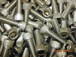 LOT OF (10) 3/8-16 x 1-1/4" Socket Head Cap Screws Allen Drive Stainless Bolt - Picture 1 of 1
