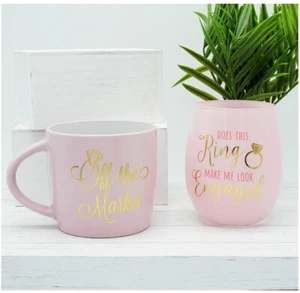 Geschenkset zur Verlobung / Becher & stielloses Weinglas / rosa "Off the Market" - Bild 1 von 3