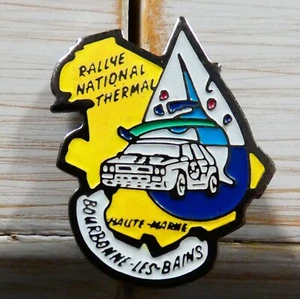 BEAU PIN'S RALLYE NATIONAL THERMAL VOITURE LANCIA DELTA HF INTEGRALE - Foto 1 di 5