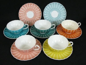 SUSIE COOPER Rare Vintage 5 Flat Tea Cups & 7 Saucers Multi colors - Picture 1 of 5