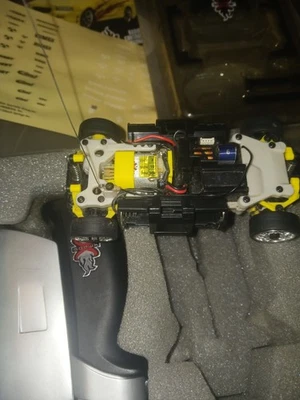 Лот товаров Xmods радиоуправляемый автомобиль б/у как есть проверенный /HUMMER/CIVIC/ RSX/MUSTANG пульт дистанционного управления - Изображение 1 из 4